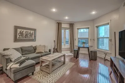 416 Commonwealth Ave #409