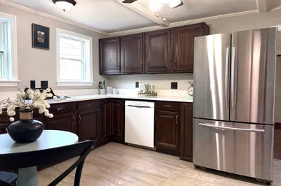 91 Great Woods Road 1