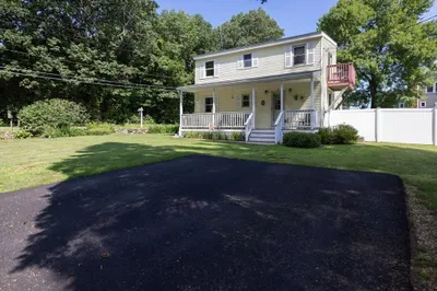 76 Osgood Road 1