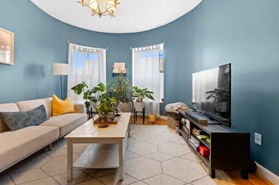 881 Harrison Avenue #1