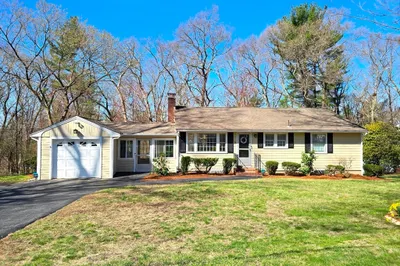 62 Hilldale Rd 1