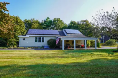 47 Silva St