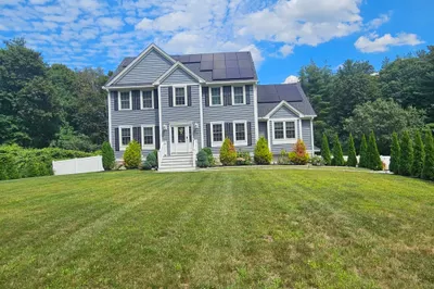 399 North Street 1