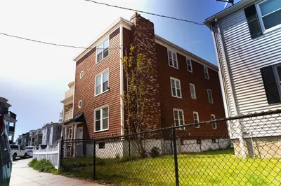 32 Saint Marks Rd #1
