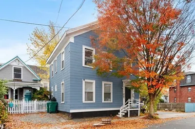 58 Howard St