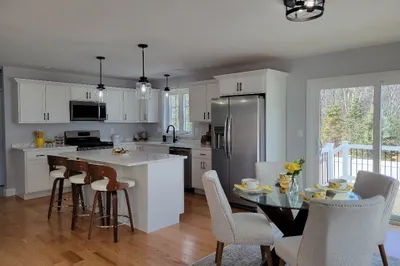 711 Massachusetts Avenue #6