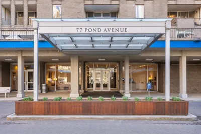 77 Pond Avenue #804 1