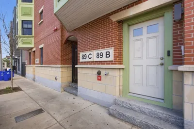 89 Prescott St #B 1
