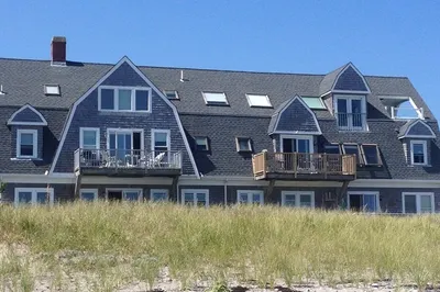 175 Beach Ave #1