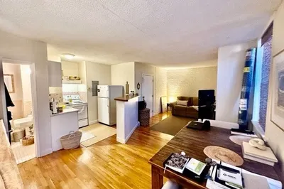 37 Tileston St #1R