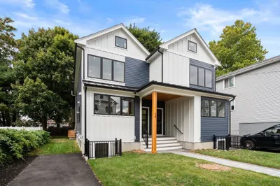 21 Keith St #2 1