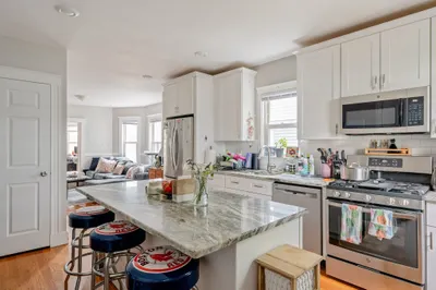 124 Pearson Rd #1 1