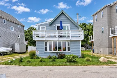 12 North Blvd 1