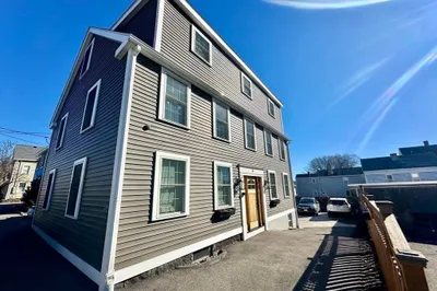 8 Osborne St #3