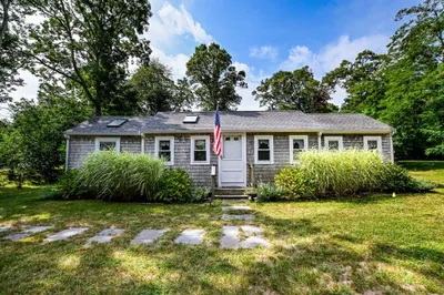 62 Indian Trail 1