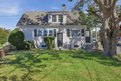 95 Eastern Avenue 1