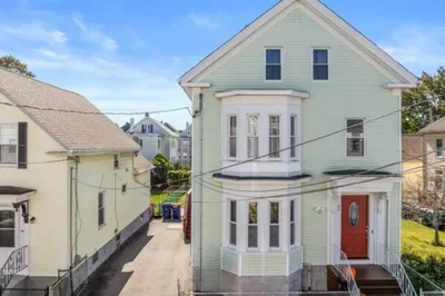 92 Washington St