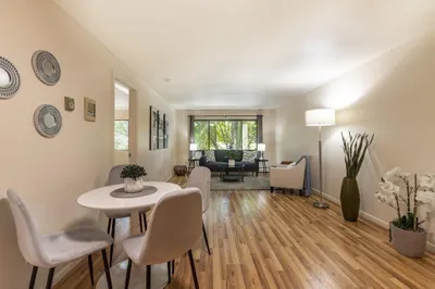 9 Ryder St #11