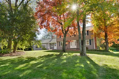 93 Winfield Rd 1