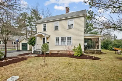 37 Summit Ave