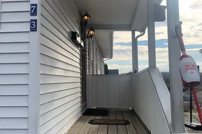 73 Kensington Lane #1