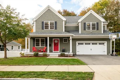 25 Penny Lane 1