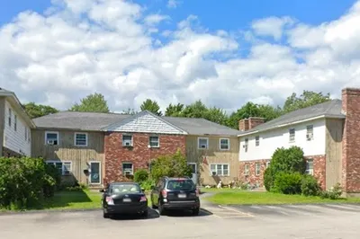 70 Cox St #7 1
