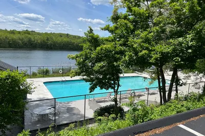 32 Thayer Pond Drive #12