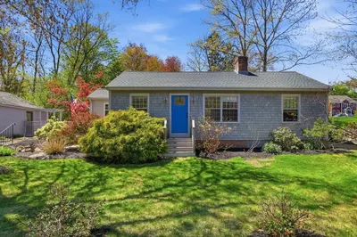 20 Concord Dr 1
