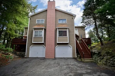 35 Aurora Ln #35 1