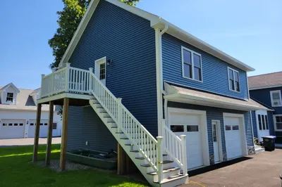 38 Blossom St #2