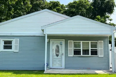 33 Merrill Rd