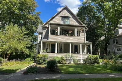 21 Jenison St #1
