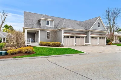 23 Woodmere Drive #13 1