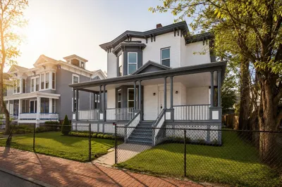 64 Thompson St 1
