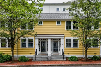 129 Merrimac St #19 1