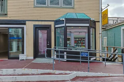 293 CommerCial Street #C