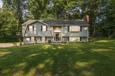 11 Harriman Rd