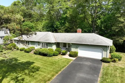 196 Coventry Lane