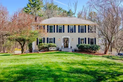 23 Willow Ridge Road
