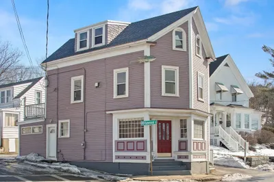 98 East Main Street 1