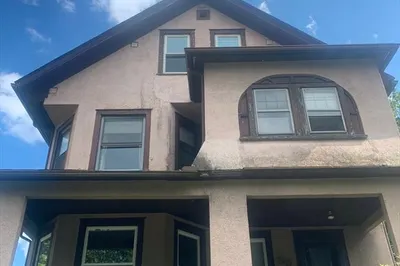 35 Leete St 1