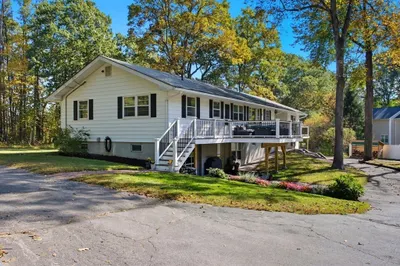 534 Forest St 1