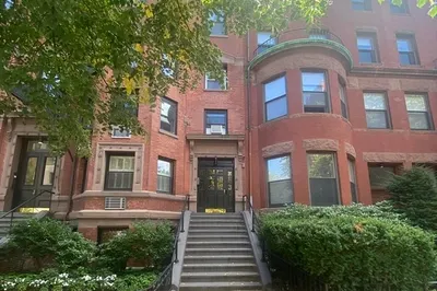 281 Beacon Street #17