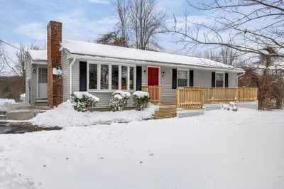 63 Pommogussett Rd