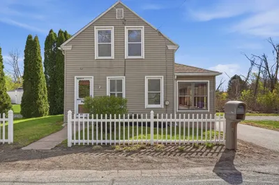309 Purchase Street 1