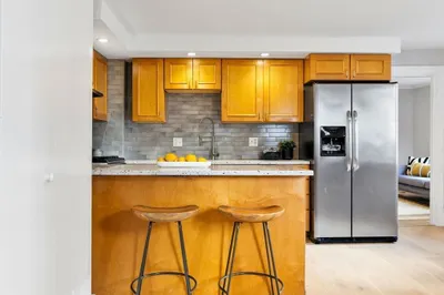 401 Norfolk Street #2