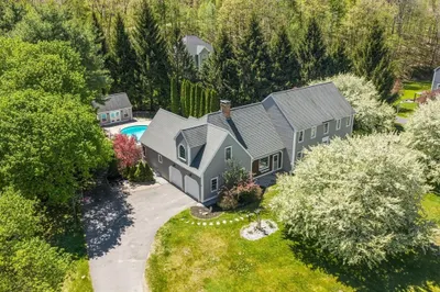 4 Ridge Rd 1