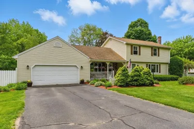 237 Bay Road 1