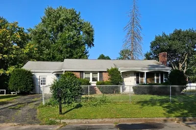 45 Dimmick St 1